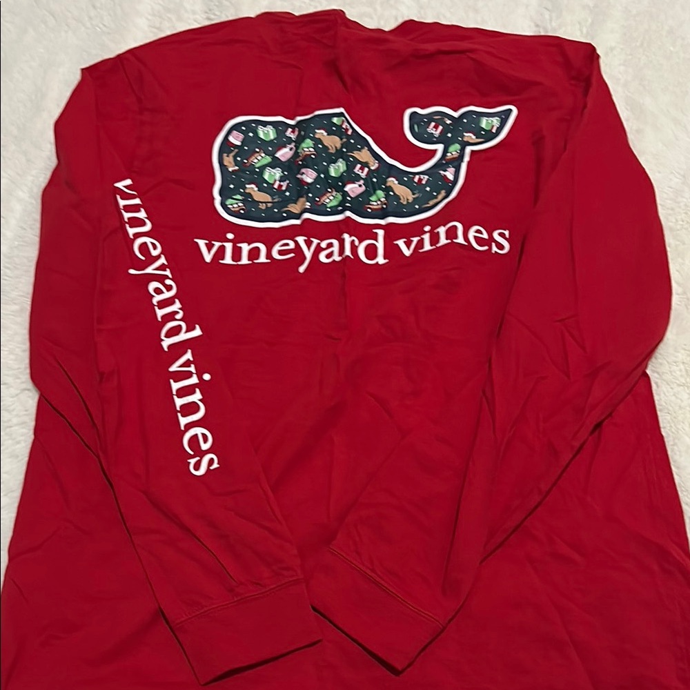 Brand new without tags, vineyard vines shirt